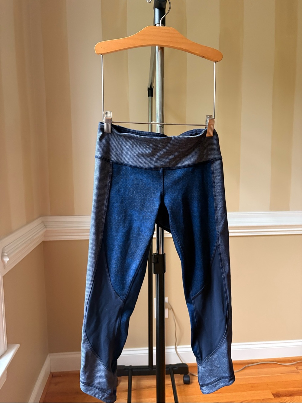 lululemon Wunder Under Crop 4 Sashiko Sashico Cross Inkwell Rugged Blue Diamond